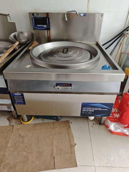 店里厨具买多了，有需要的朋友请联系我
